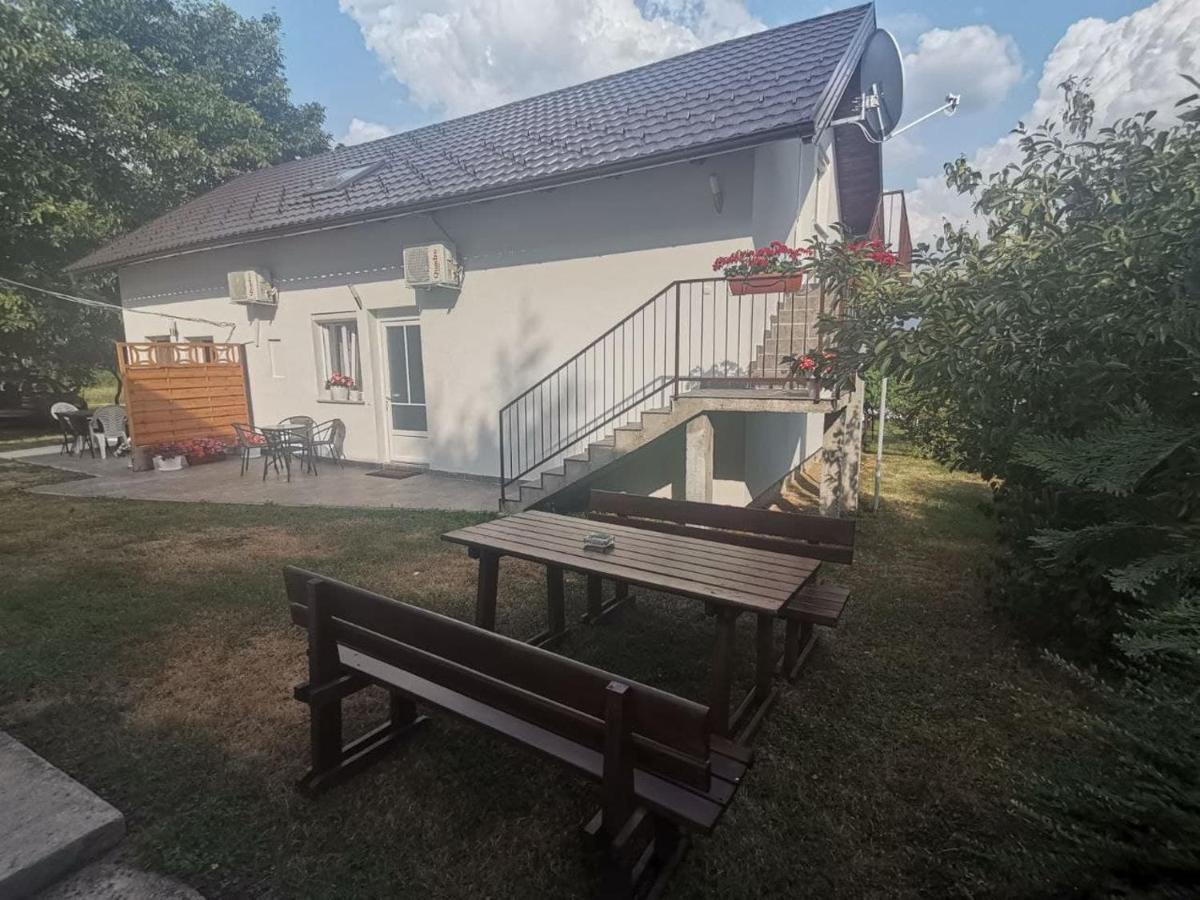 סמולג'אנאק New Apartment Near Plitvice Lakes מראה חיצוני תמונה
