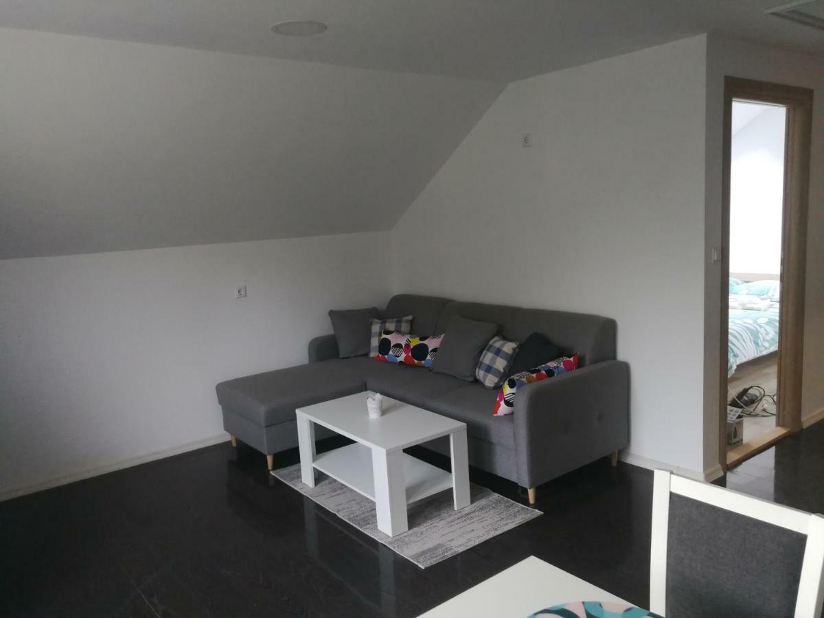 סמולג'אנאק New Apartment Near Plitvice Lakes מראה חיצוני תמונה