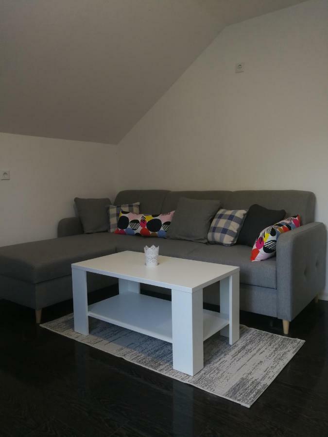 סמולג'אנאק New Apartment Near Plitvice Lakes מראה חיצוני תמונה